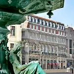 Avenida Palace 5*