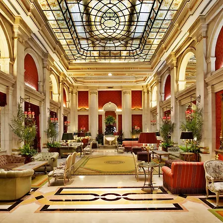 Hotel Avenida Palace 5*