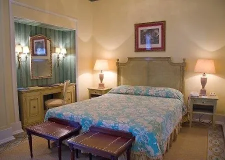 آفينيدا بالاس فندق 5*