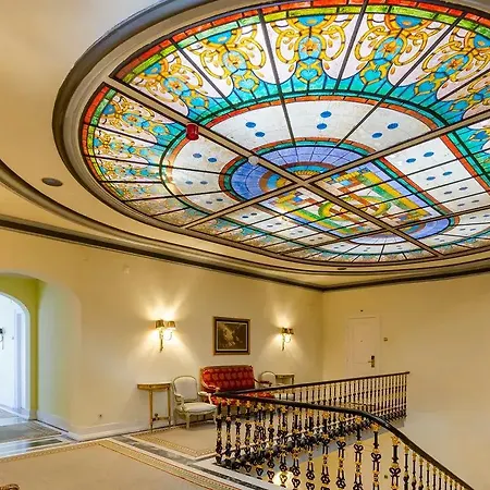 Avenida Palace 5*