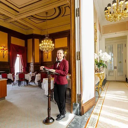 Avenida Palace Szálloda