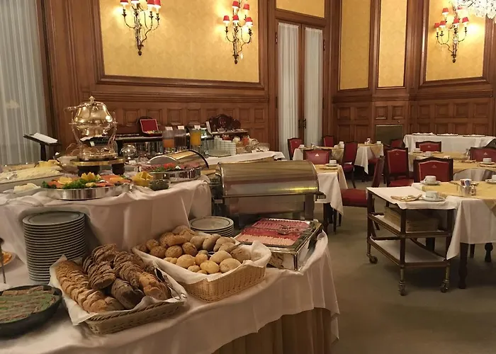 Hotel Avenida Palace 5*