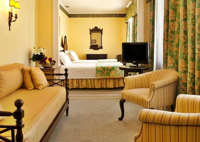 Avenida Palace Hotel 5*