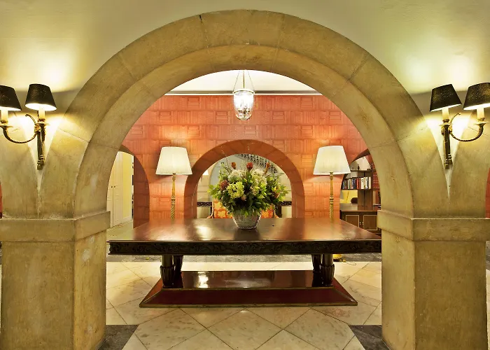 Otel Avenida Palace 5*