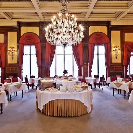Hotel Avenida Palace 5*