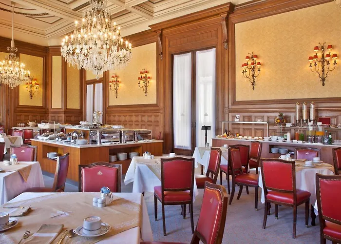 Avenida Palace Hotel 5*